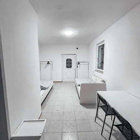 Apartment Maxi 1 *