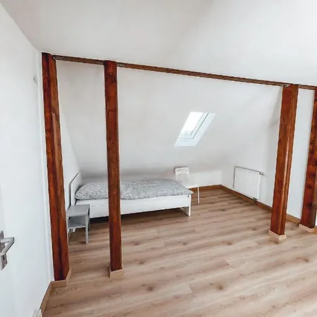 Maxi 1 Apartment
